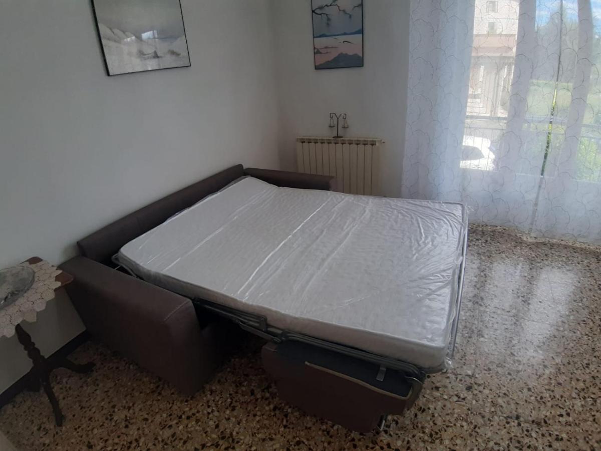 Appartamento Centrale Fino A 8 Posti Letto Pontremoli Zewnętrze zdjęcie